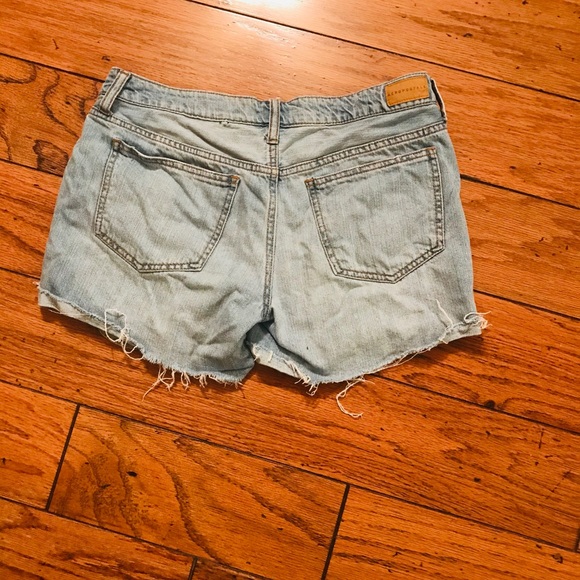 Jean shorts - Picture 2 of 2